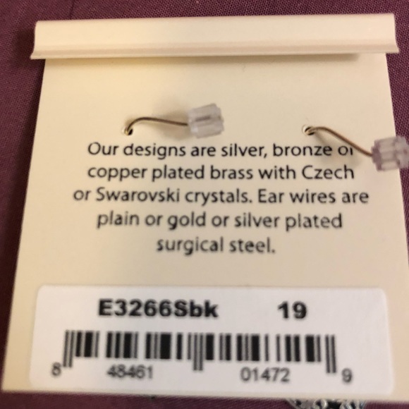 Earrings with Crystals and Tree Pattern - Picture 3 of 3